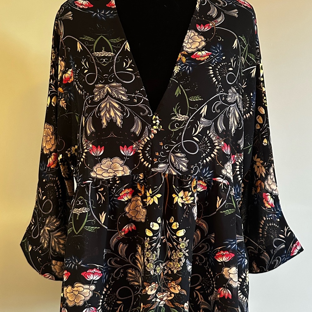 Lucca Couture Black Multicolor Floral Blouse